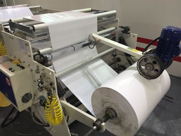 <span class=new-btn>CW-1000PG OR Automatic Bags on Roll Making Machine (Bags with Ribbon) </span>
