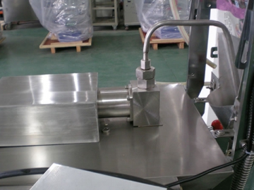 Liquid/Paste Packing Machine