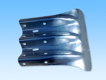 Guardrail Terminal End
