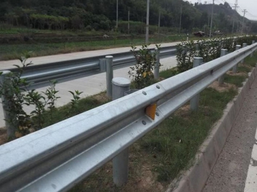 Guardrail Delineator