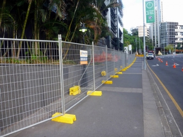 Temporary Fence ( AU / CA)