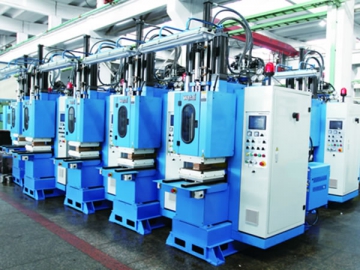 Plastic Injection Molding Machine